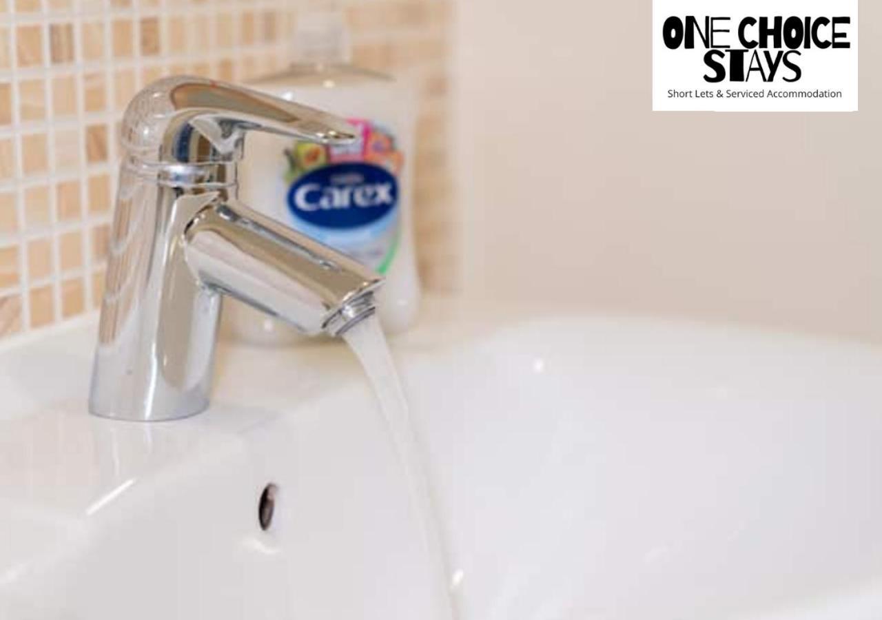 Cosy 2 Bedroom Apartment By One Choice Stays Serviced Accommodation Birmingham - City Centre - Wifi Buitenkant foto